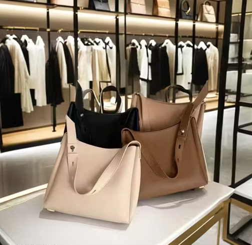 Women Tote Bag Brown Faux Leather Handbags Casual Ladies Shoulder Bags for Shopping. With 1 Big Compartment