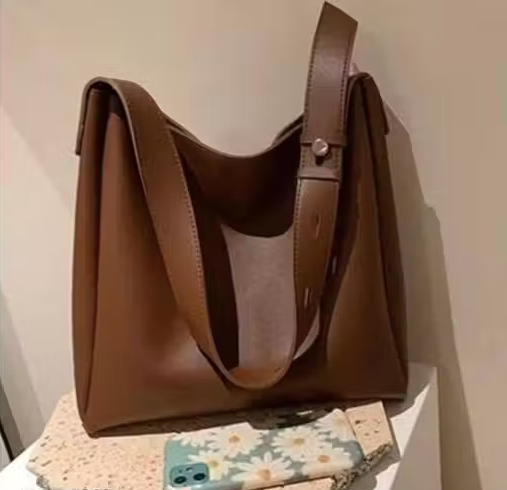 Women Tote Bag Brown Faux Leather Handbags Casual Ladies Shoulder Bags for Shopping. With 1 Big Compartment