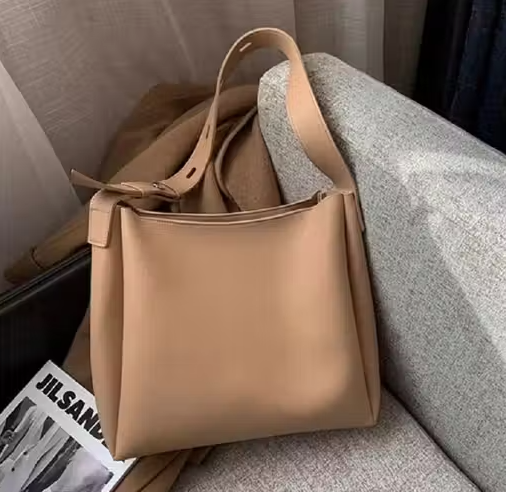 Women Tote Bag Beigh Faux Leather Handbags Casual Ladies Shoulder Bags for Shopping. With 1 Big Compartment