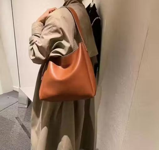 Women Tote Bag Tan Faux Leather Handbags Casual Ladies Shoulder Bags for Shopping. With 1 Big Compartment