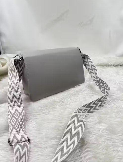 SLING BAG